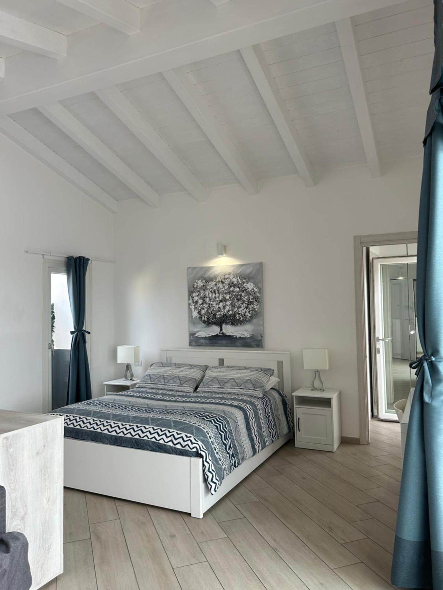 Apartamento Attico Jasmin Quartu SantʼElena Exterior foto
